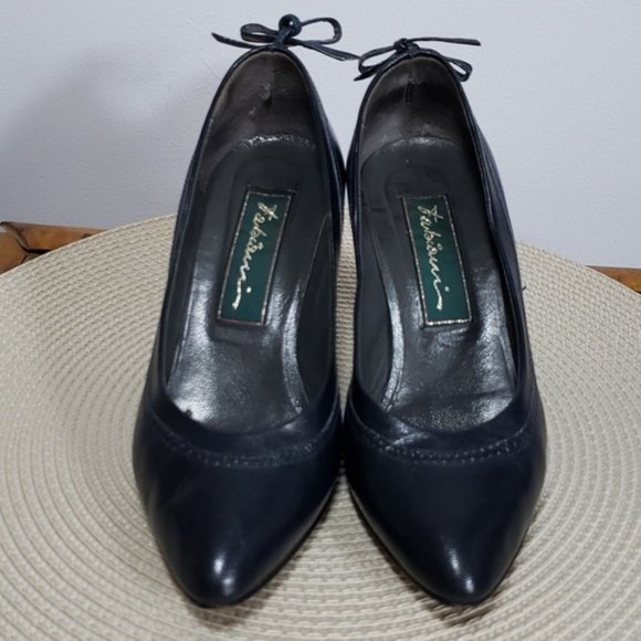 Vintage Italian Leather Navy heels - Picture 2 of 8